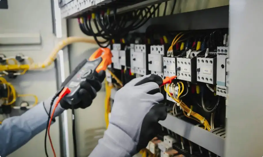 Khóa học Kỹ thuật lắp đặt điện công nghiệp
